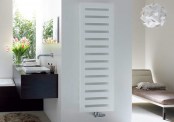 Aranżacja grzejnika Metropolitan Horizontal firmy Zehnder - Spa 1225 x 400